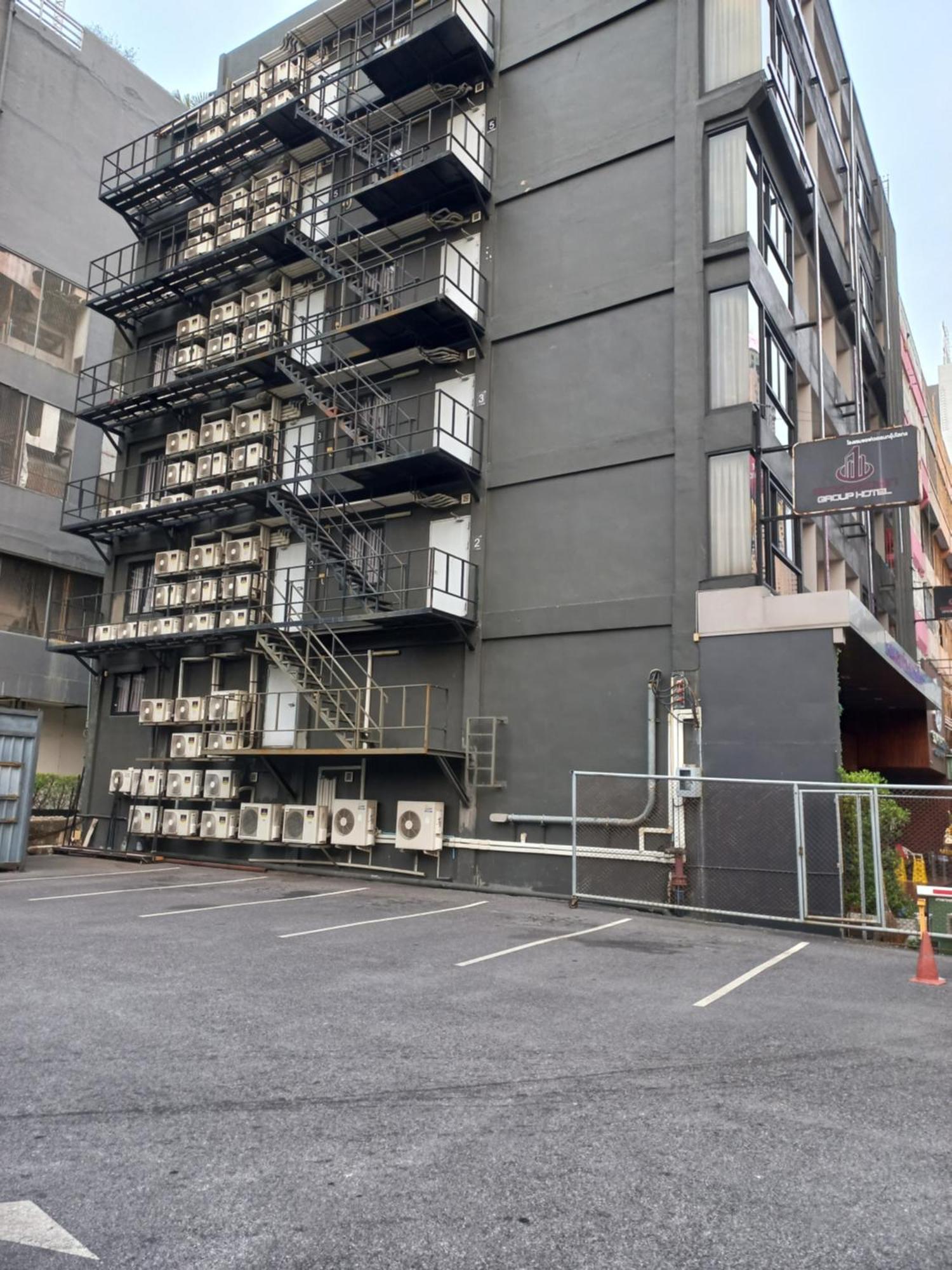 Sovereign Group Hotel At Pratunam Bangkok Extérieur photo