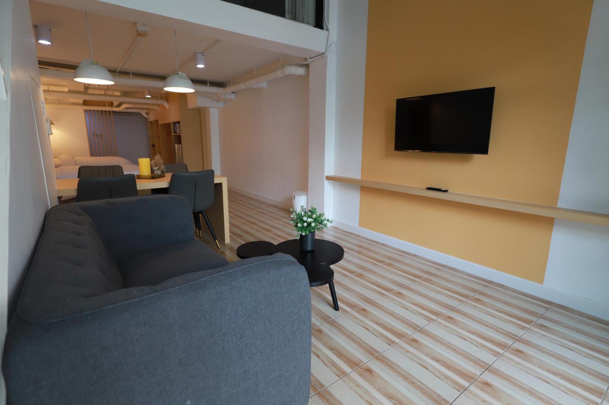 Sovereign Group Hotel At Pratunam Bangkok Extérieur photo